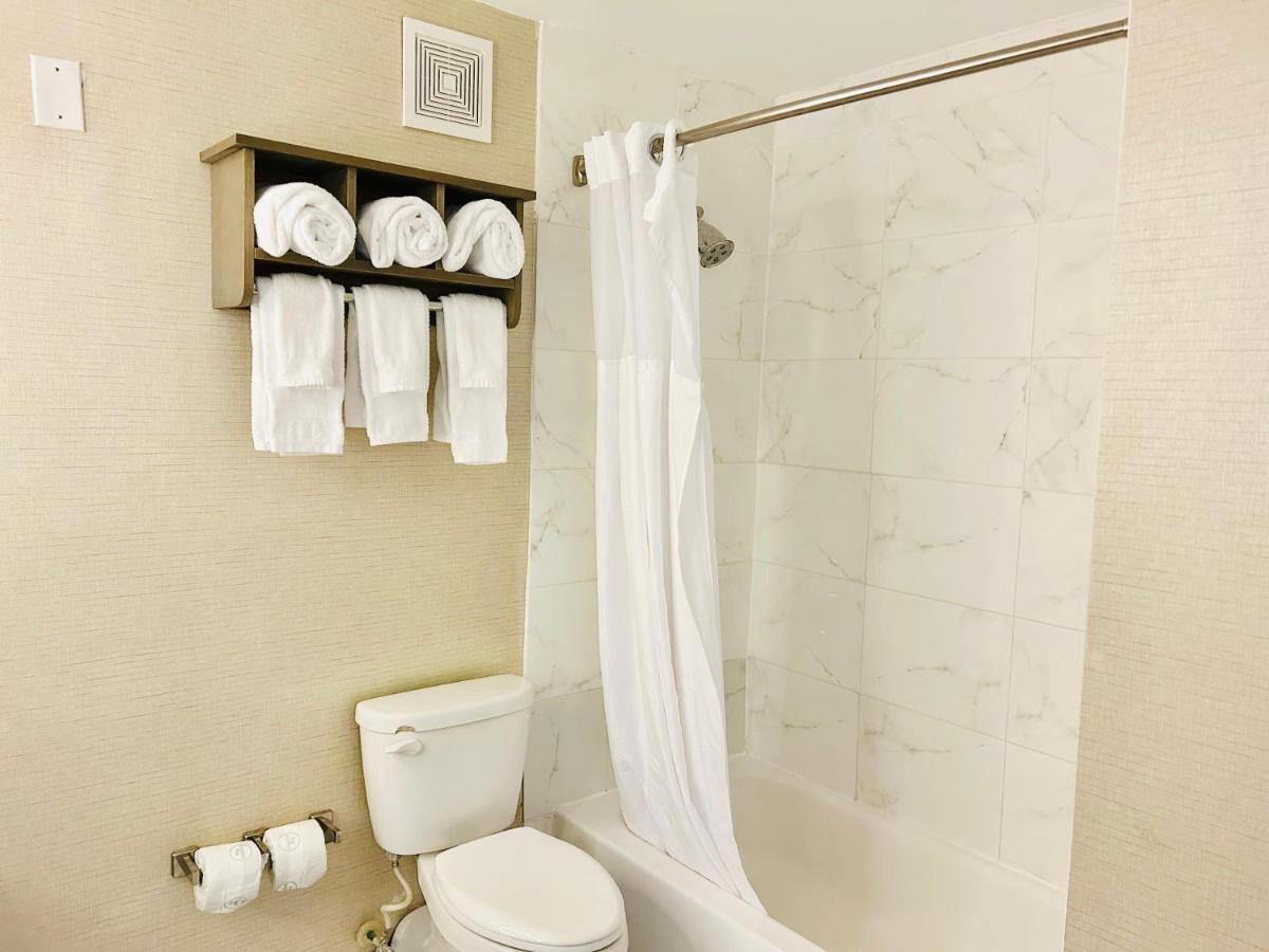Surfbreak Virginia Beach Oceanfront, Ascend Hotel Collection Eksteriør billede