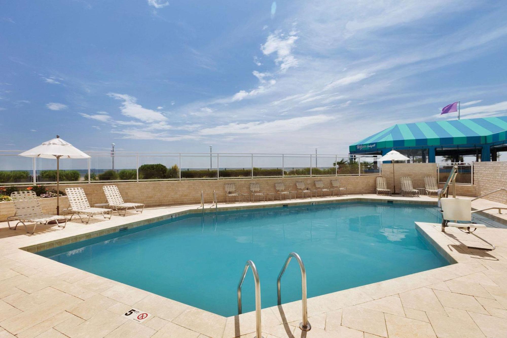 Surfbreak Virginia Beach Oceanfront, Ascend Hotel Collection Eksteriør billede